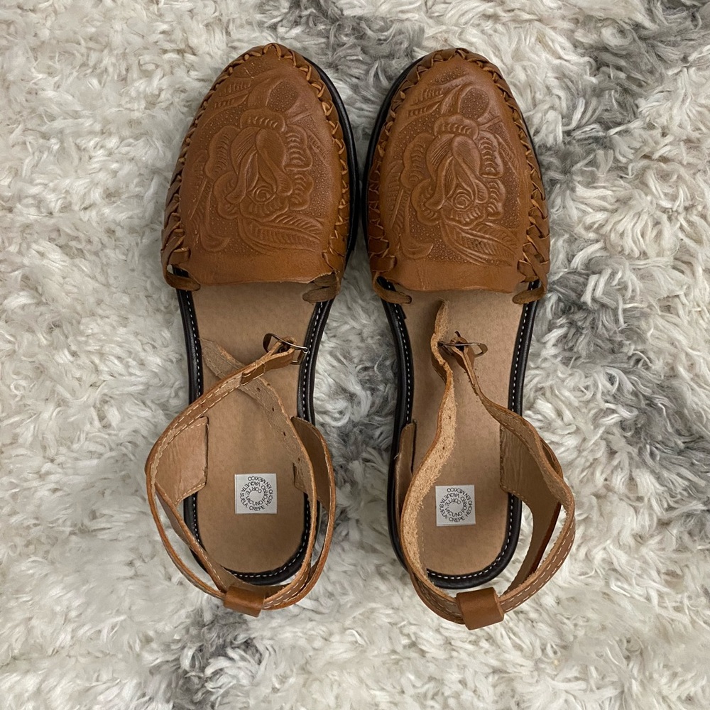 Women Handmade Mexican Huarache - Picture 2 of 10